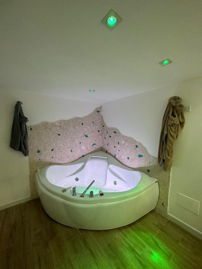 Bed and Breakfast Il Piccolo Rifugio Bari Esterno foto